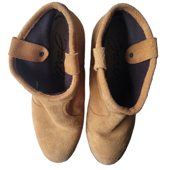 Barth Shoes Suede Chelsea Ankle Boot Sz 6 - Picture 4 of 9